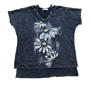 Daisy Print Women's Short Sleeve Top - Charcoal